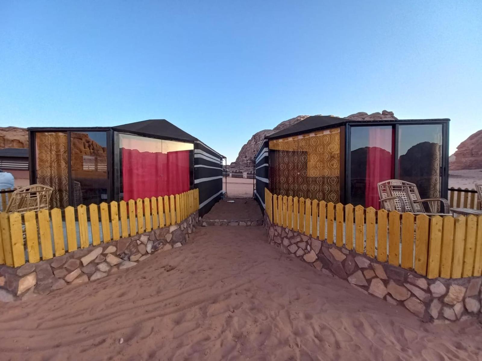 Bedouin Holidays Camp And Jeep Tours Hotel Wadi Rum Luaran gambar