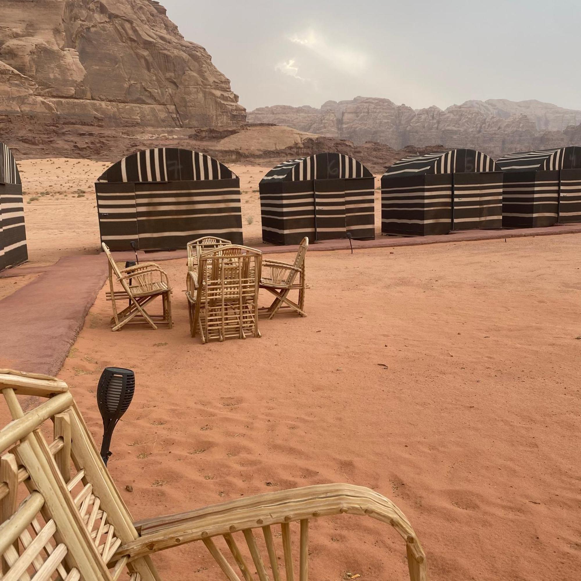 Bedouin Holidays Camp And Jeep Tours Hotel Wadi Rum Luaran gambar