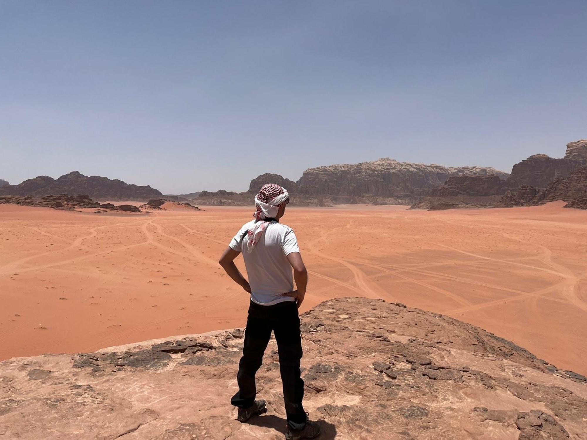 Bedouin Holidays Camp And Jeep Tours Hotel Wadi Rum Luaran gambar