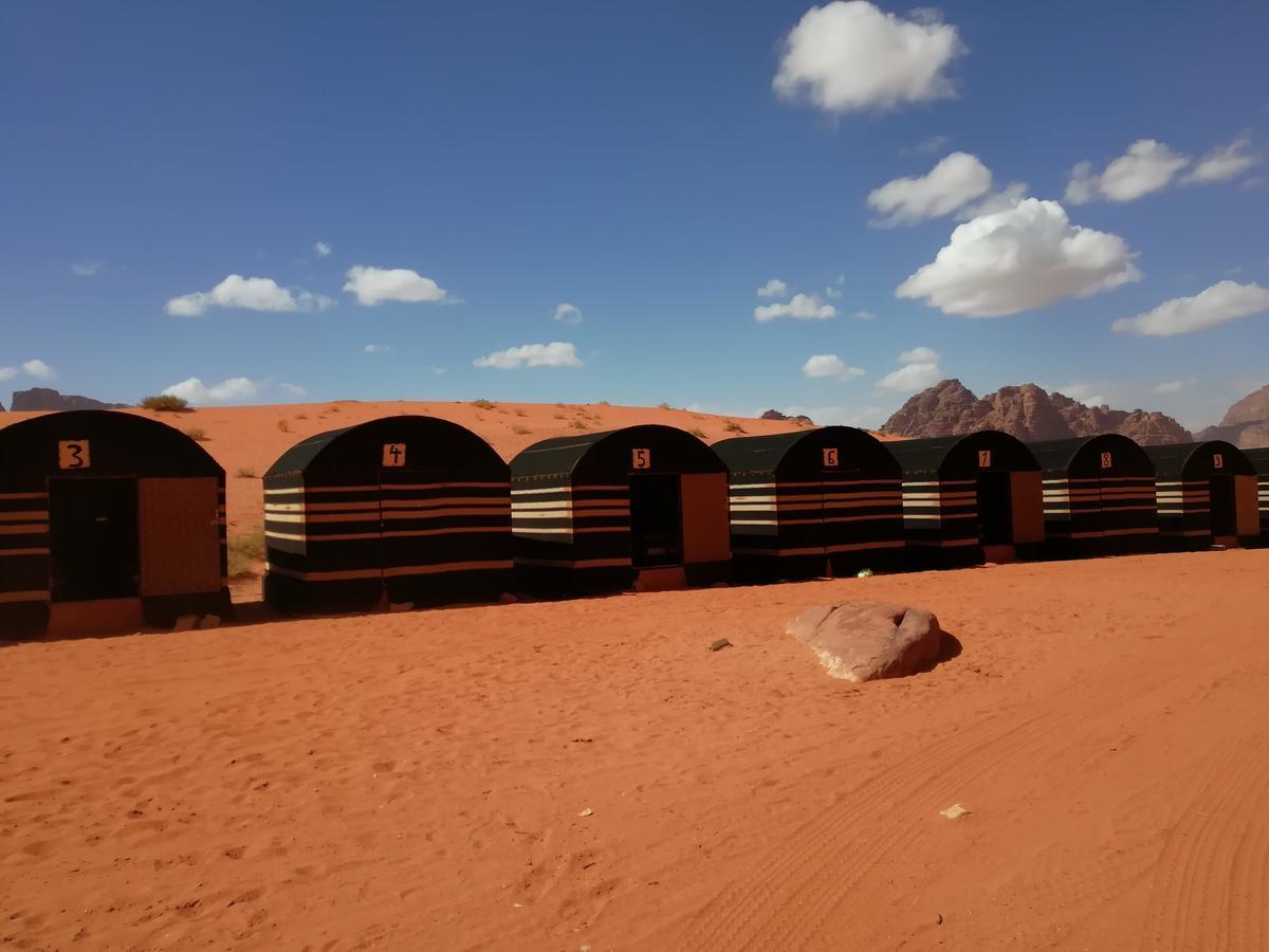 Bedouin Holidays Camp And Jeep Tours Hotel Wadi Rum Luaran gambar